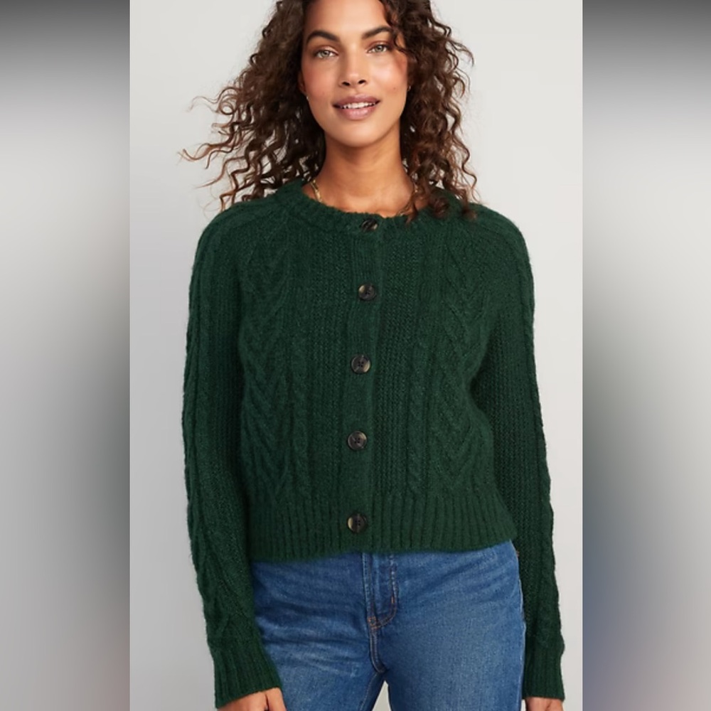 Old Navy Green Cable Knit Cropped Cardigan –  Excellent Condition - Size M